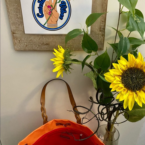 Dooney & Bourke Large Shopper Tote - Picture 3 of 5